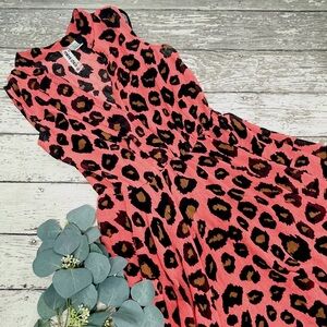 Mimi Chica Leopard Print Sleeveless Dress